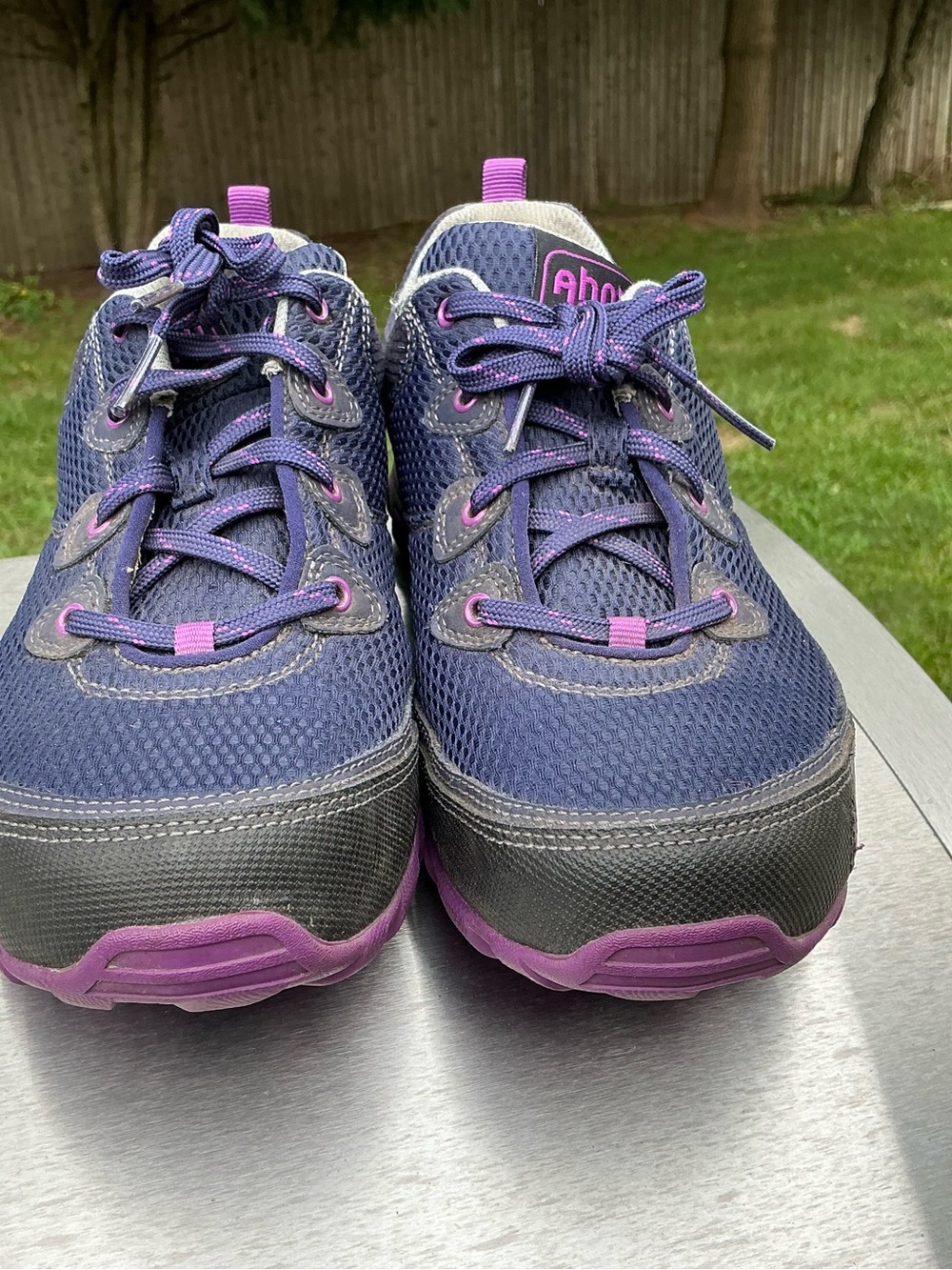 Ahnu Women’s Sugarpine Air Mesh hiking shoes Navy and Purple size 8.5